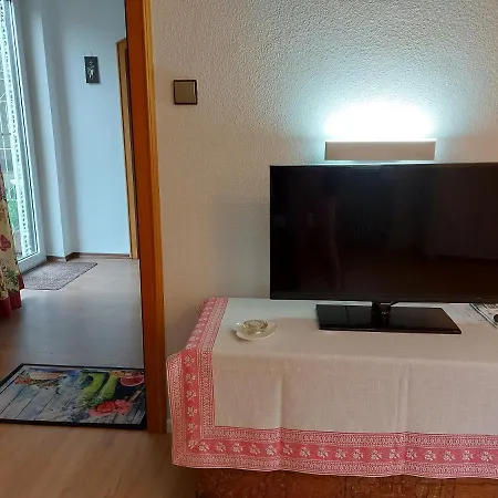 公寓 Ferienwohnung Gruenwald 格伦沃尔德